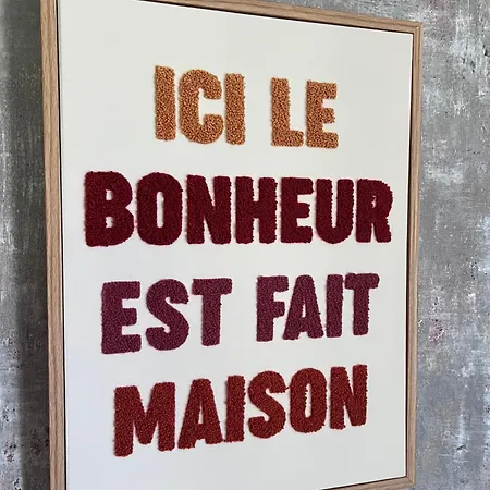 Maison Les Pieds Dans L'eau A 2 Min A Pieds De La